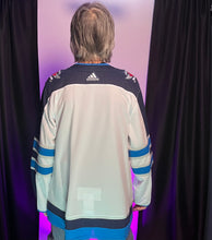 Load image into Gallery viewer, NHL Winnipeg Jets Jersey Adidas

